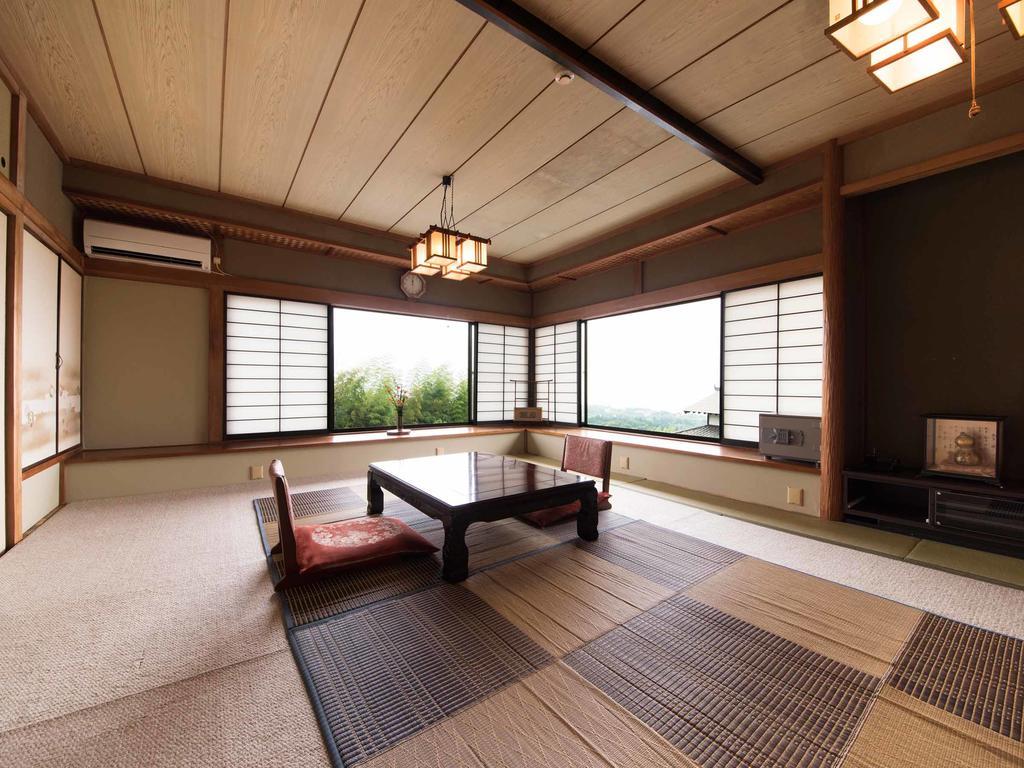 Yokohama Fujiyoshi Izuten Ito  Bagian luar foto